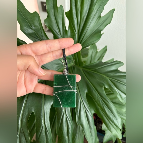 Jade necklace - Picture 4 of 6